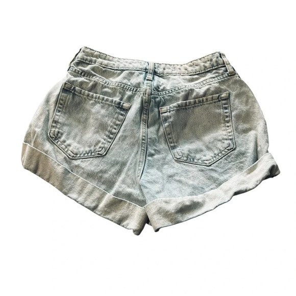 Wild Fable women's size 2 high waist light washed shorts - Picture 2 of 4